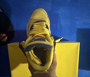 Jordan Air Jordan 4 Men's Mid Top Lace-Up Sneakers Yellow Gray White Rubber