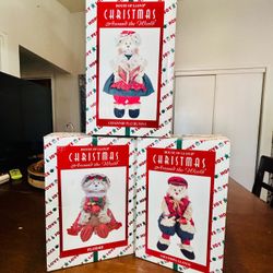 (Set of 3) Vintage House of Lloyd Christmas Around the World Porcelain/Fabric Figurines 90’s Edition