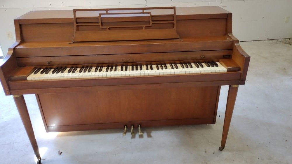 Kimball Piano