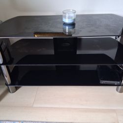 3 Tier Glass Entertainment Stand 