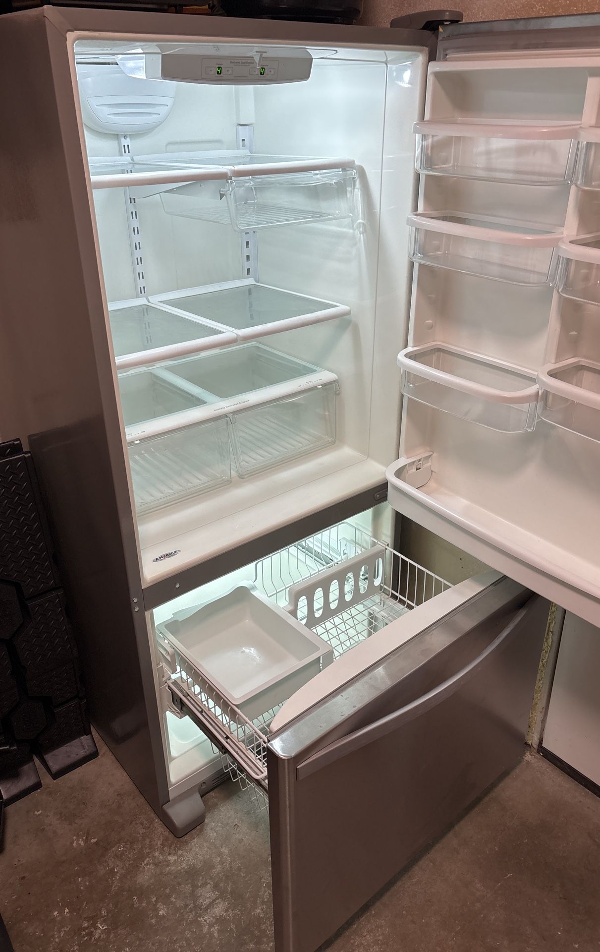 Whirlpool Fridge