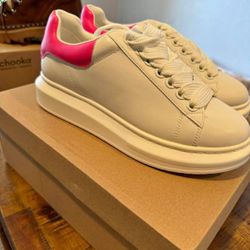 steve madden size 8