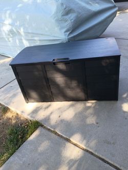 Patio storage bin outdoor storage bin 75 gallon deck box 🆕 caja de almacenamiento caja de exteriors 75 gallones