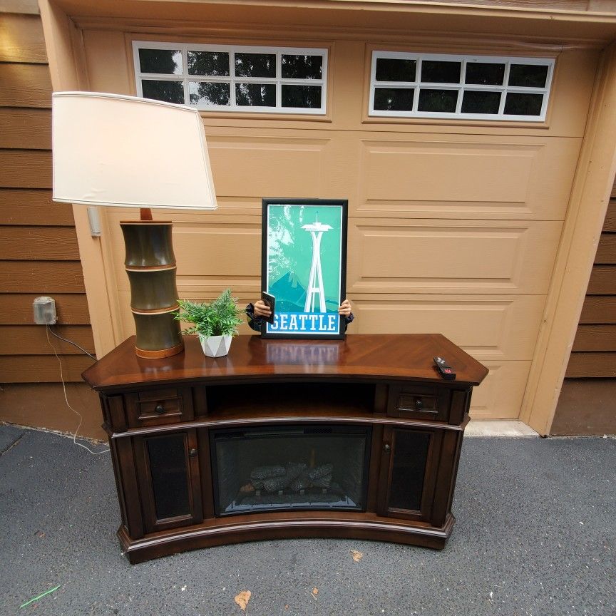 2 Beautiful Solid Wood Large Fireplace For Sale . Only $390 Each. Works Perfectly