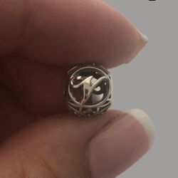 Brand New Sterling Silver 925 Letter V Charm