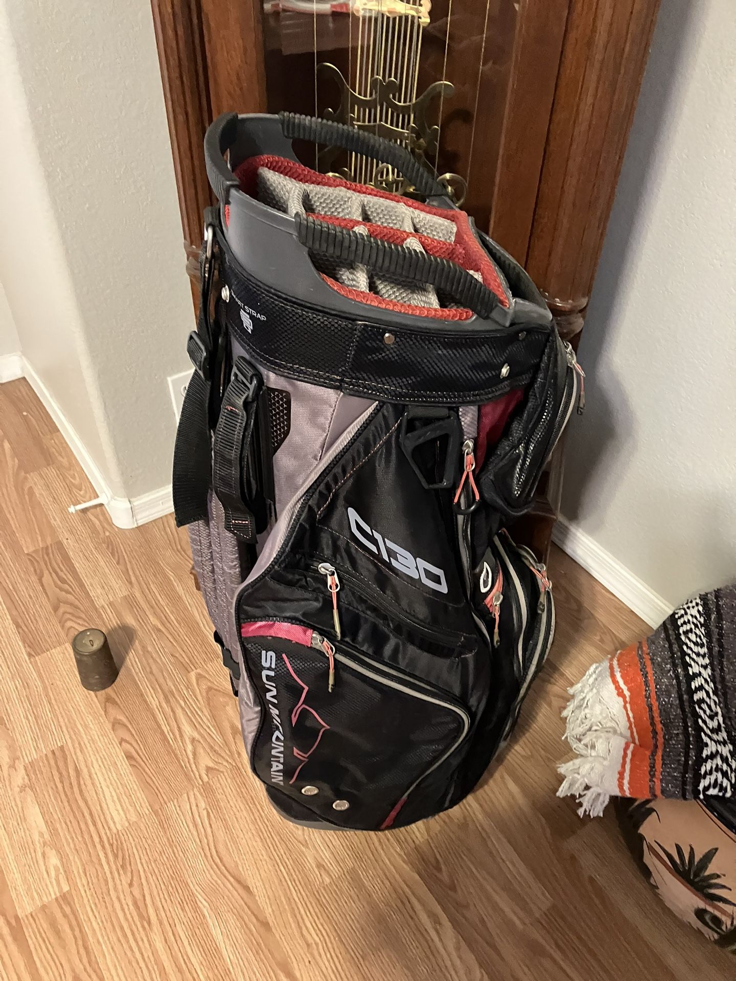 Sun Mountain C130 Golf Cart Bag Sun Mountain C130 golf cart bag for