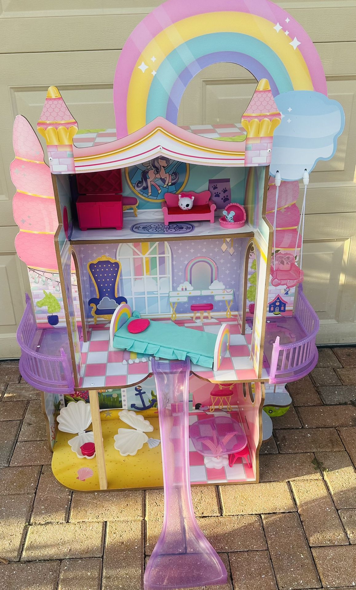 Rainbow Dreamers Unicorn Kid Kraft Doll House- EXCELLENT Condition 