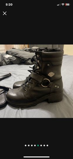 Harley Davidson Ladies Size 8 , & Purse