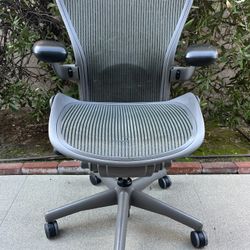Fully Loaded Herman Miller Aeron B