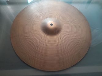 Cymbals Drums Drumset Instruments Percussion Music Entertainment Zildjian Crash Cymbal.