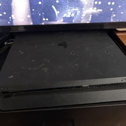 PS4 1000 Gb