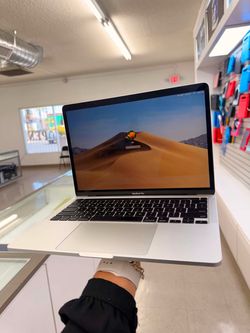 MacBook Pro 2019 16gb ram 512gb ssd