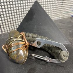 The Field Anchor — Copper-Bound Traveler Relic