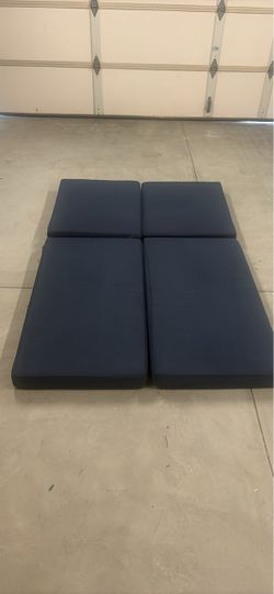 Lounge cushions