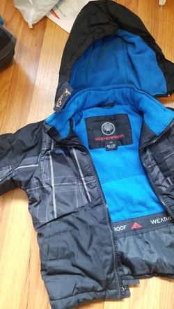 3T boys winter jacket $12