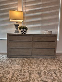 RH callum dresser
