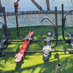 Yakima rack with bike racks