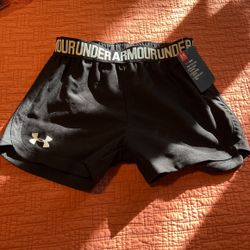 Under armor size 6