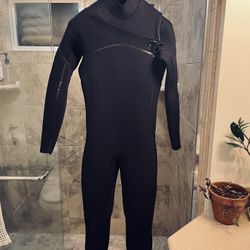 Wetsuit Mens L 4/3