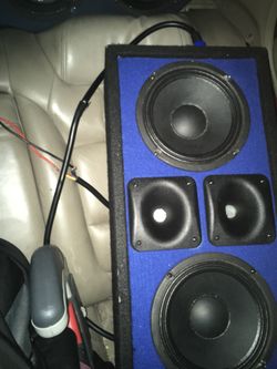 2 8”s celestions in box with drivers loud