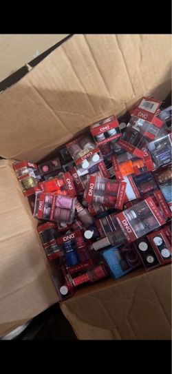 Nail polishes