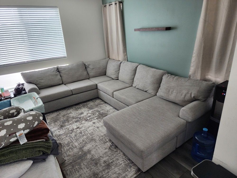 Sectional Sofa