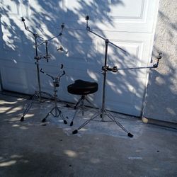 Stand Dobles 2 Stand Snare 1 Trono 1