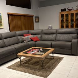 Sofa With 2 Recliners