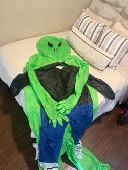 Alien costumes