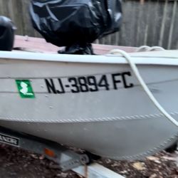 1985 12ft Starcraft Boat