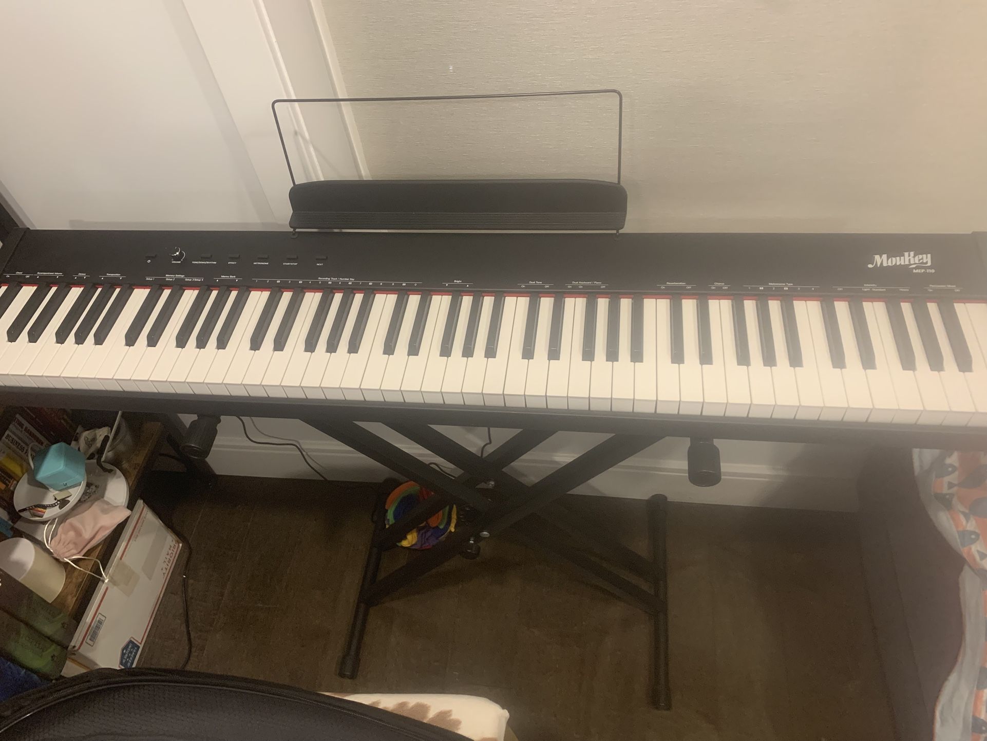 Moukey Mep-110 Digital Piano with Stand