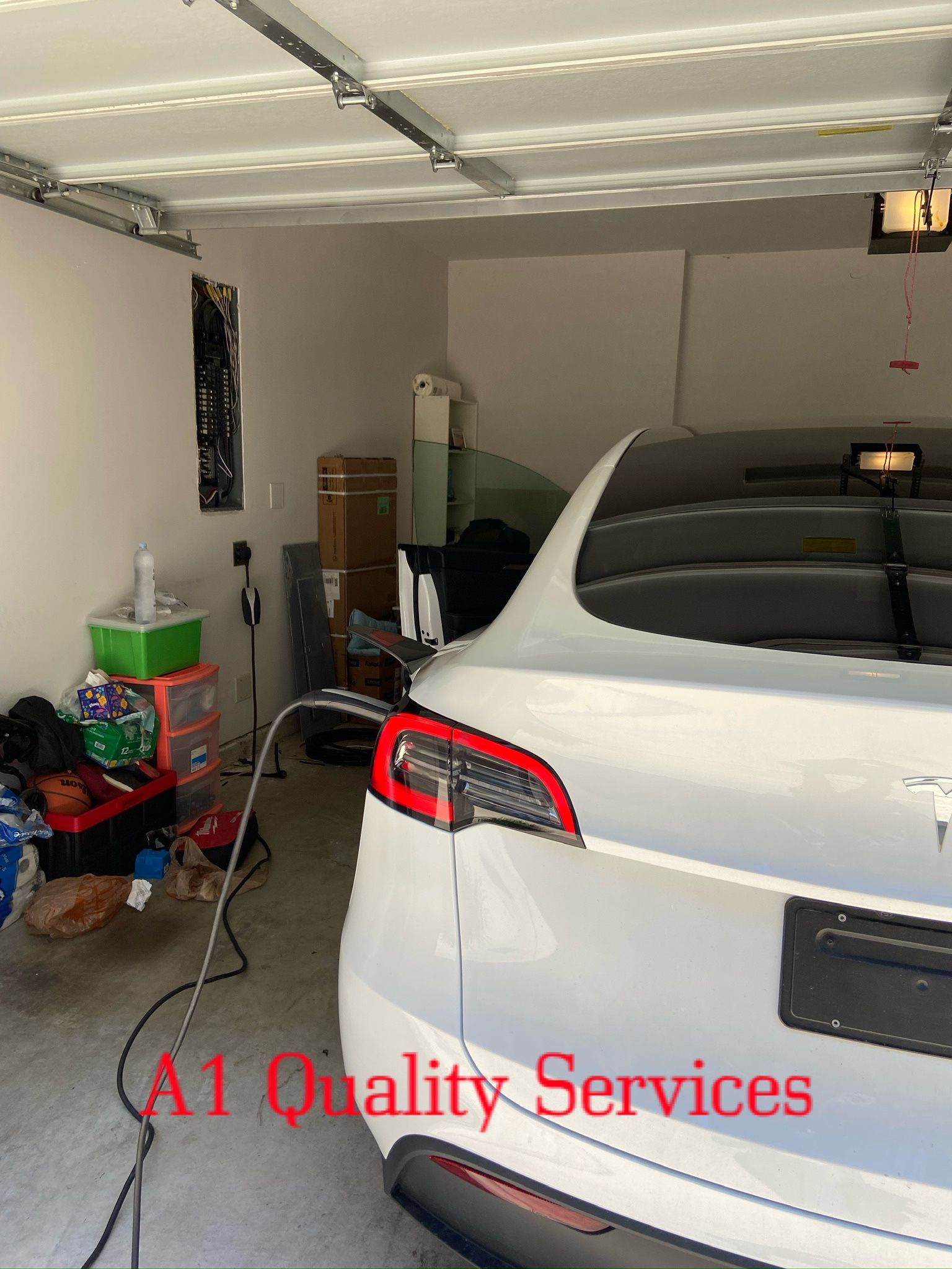 Electric Vehicle Fast Charging Circuit Or Outlet