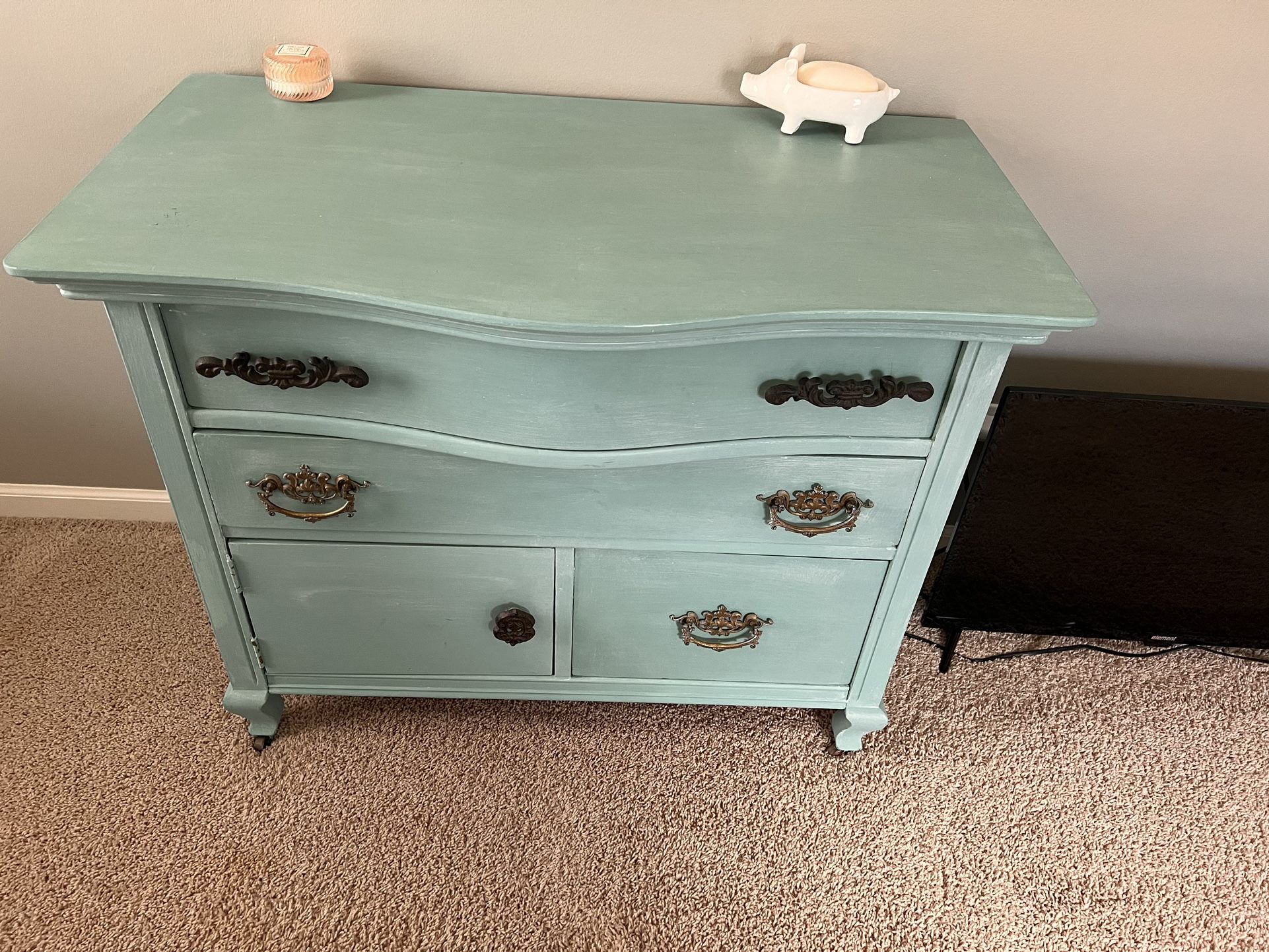 Antique dresser 