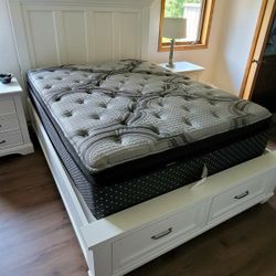 Save Big King and Queen Mattresses