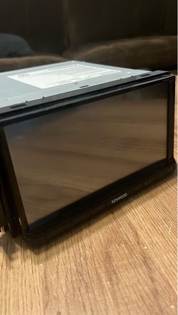 Kenwood Double Din Touchscreen Car Stereo
