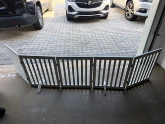 Free Standing Gate