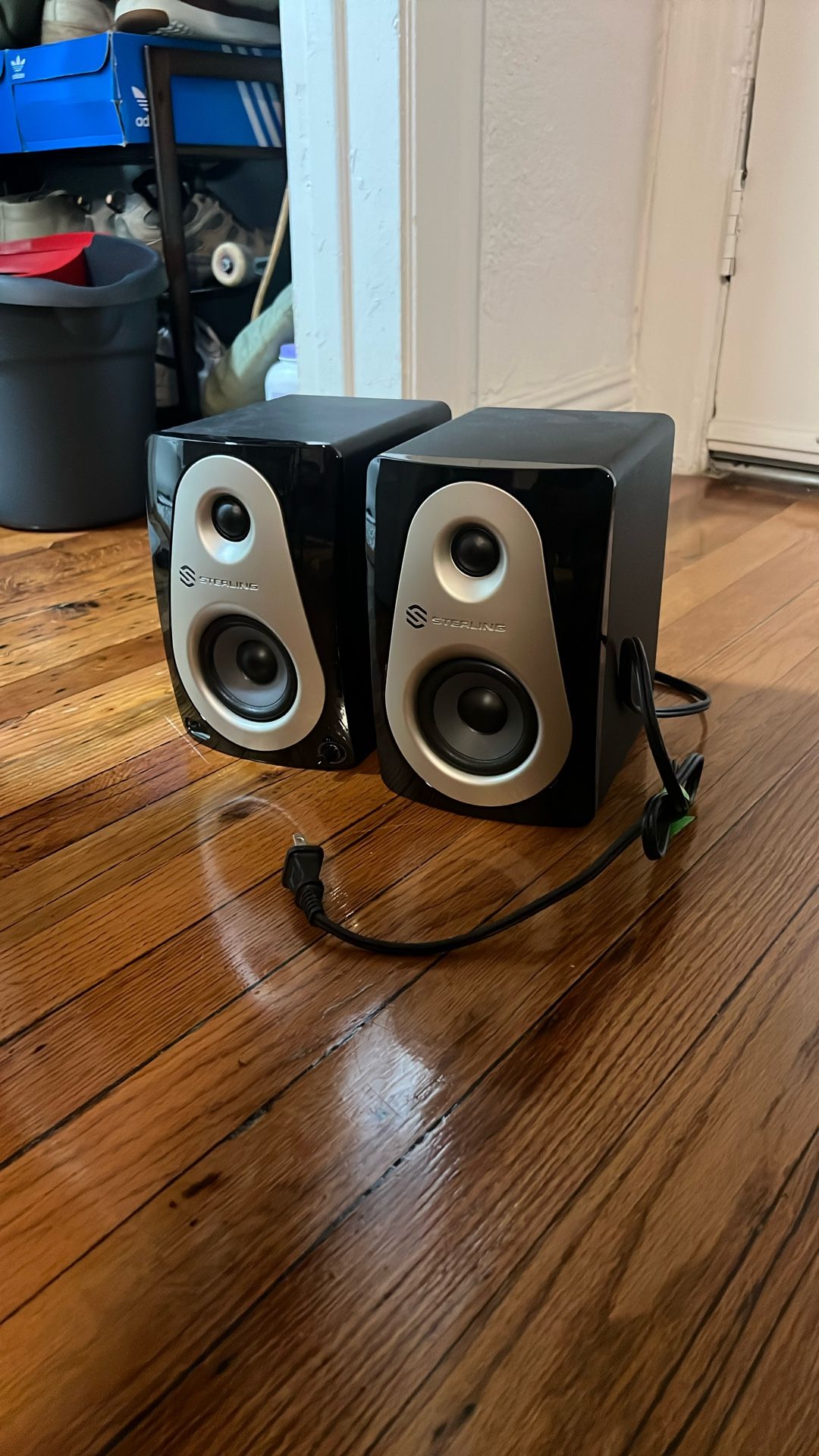 Sterling MX3 Monitors / Speakers