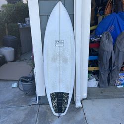 Pyzel Precious 5’4 26L