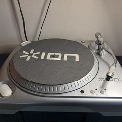 Ion TTUSB Turntable with USB Record

In great working condition.  all proceeds go towards my cancer treatment and recovery.  thank you and God bless 