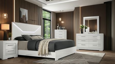 Bedroom set 5pc Ivette Queen 📍🚛😎🤓✨✨