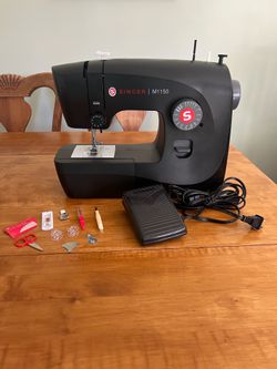 Singer Sewing Machine for sale