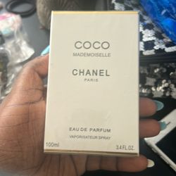 Women’s Perfume 