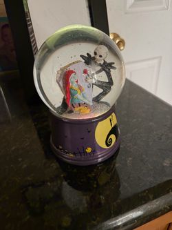 Multicolor Nightmare Before Christmas Snow Globy
