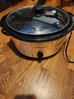 Hamilton Beach Slow Cooker $10