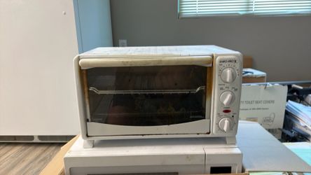 Euro Pro Toaster Oven