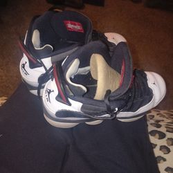 Size 7 Red Black And White Air Jordans 