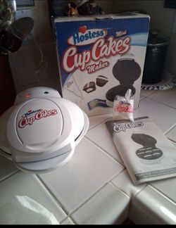 Hostess Mini Cupcake Maker