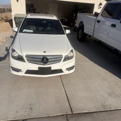 Mercedes Benz 2013 Salvage Title 