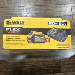 DEWALT FLEXVOLT 20V/60V MAX Battery and Charger Starter Kit, Lithium Ion (DCB606C)
