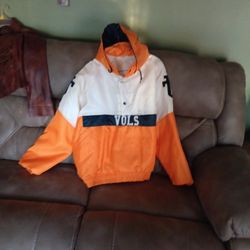 Lady's Vols Coat.   Size Large